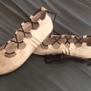 Bed Stu Flats Sz 9